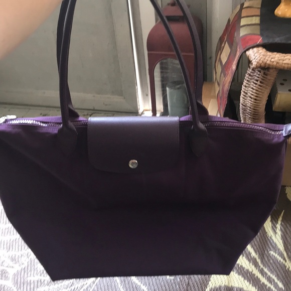 Longchamp Handbags - Purse